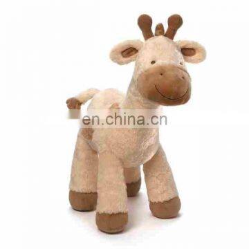 Cute stuffed giraffe plush toy