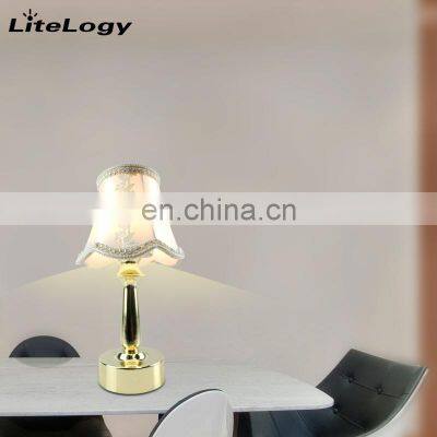 Modern European Cordless iron fabric restaurant led desk light living room  rechargeable led friendship lamp