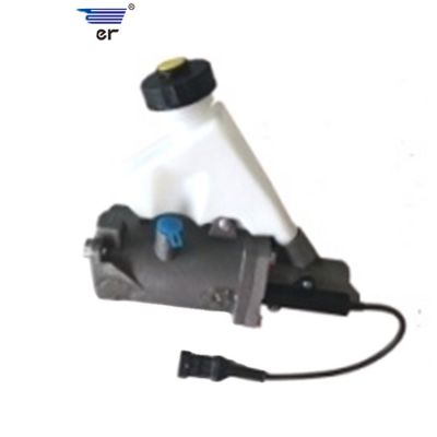 5801317166 504143812 Heavy Duty Truck Clutch Parts Clutch Master Cylinder For IVECO