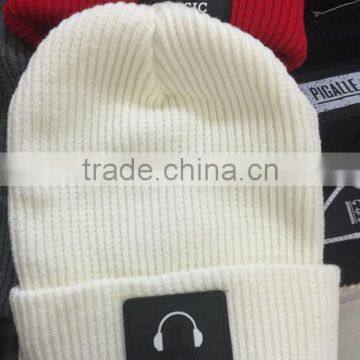 MUSIC Earphone Leather Applique Embroidery Beanie Cap for Man Women