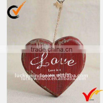 Shabby wood decorative hanging heart-shaped