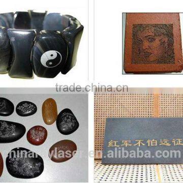 Mini Cheap Laser Bottle/plastic Retractable Cutter