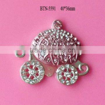 Hot selling factory price 40*36mm rhinestone button in stock (btn-5591)