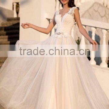 Newest Fashion Design Soft Tulle Wedding Dalmira Dress Crochet Lace