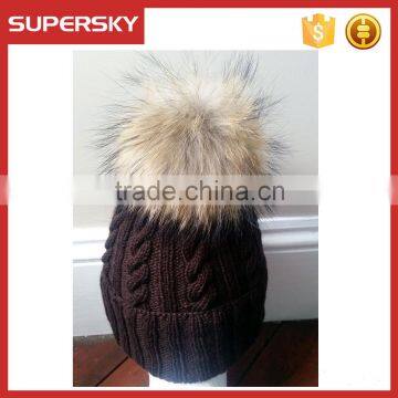A-534 Cable Knit Beanie With Fur Pom Pom Raccoon Fur Pom Knitting Beanie Fur Pom Knit Pattern Cable Beanie photo-2