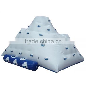 2015 hot summer inflatable iceberg water toy