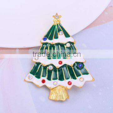 Christmas tree brooch