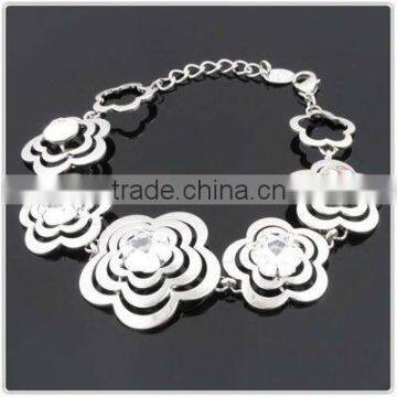 Engraved alloy flower bracelet,Silver color ladies bracelet,Fashion jewelry 2013