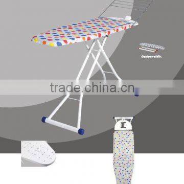 FOLDABLE IRONING BOARD