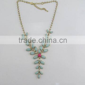 Newest design leaf shape diamond necklace