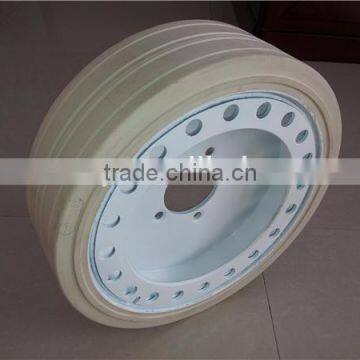 Scissor Lift Platform Solid Tire With REACH Certification and Different Colors Rims With Brake photo-3