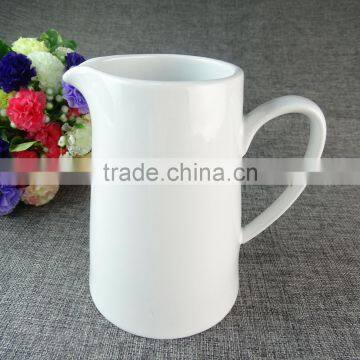 pure white porcelain water pot