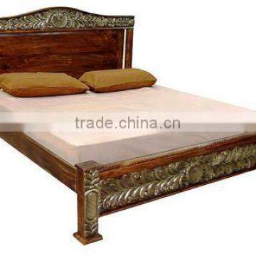 New Traditional Carved Wooden Queen Size Bed