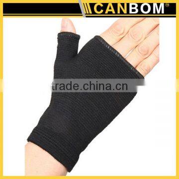 Solid And Durable Defend Sporting Gloves photo-6