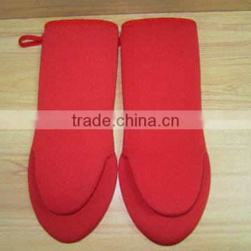 china funny double heat insulation pvc oven glove for sale