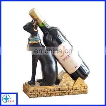 New design resin cat figurine wine holder for decoration