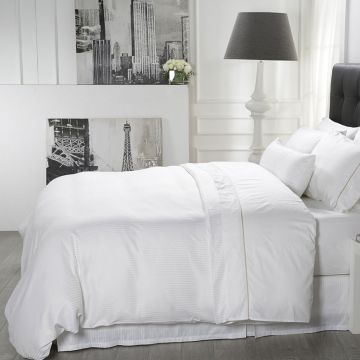 Low price hotel white bed sheet comforter hotel bedding set ,hotel room linen size bedding set