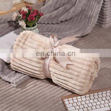 100%polyester Stripping Flannel Blanket for Floor Bed Sofa photo-3