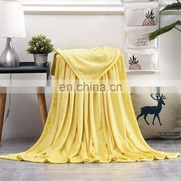 Custom Wholesale Coral Fleece Solid Color Air Conditioner Gift Blanket photo-2
