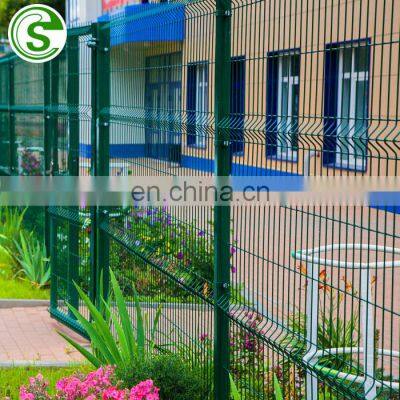 Anti rust properties residential fencing 2030 x 2500mm vinyl coated green curvy welded wire fence