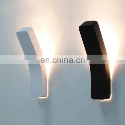 Modern Minimalist Led Wall Lamp Personality Creative Power Wall Lamp Porch Corridor Bedroom Bedside Wall Lamp