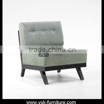 AC-027 Velvet Fabric Leisure Chair