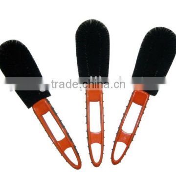 Plastic car tire brush