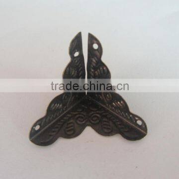 China Supply Decorative Furniture Corner Protector for Antique Box photo-2