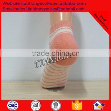 Casual Stripe Women/ Ladies Ankle Sock for All Seasons photo-3