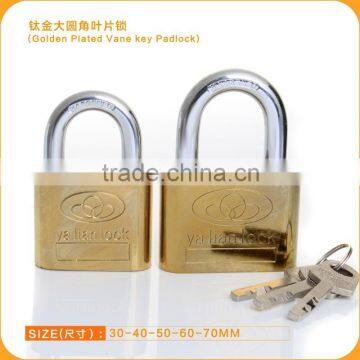 Cheap Golden Plated Vane Key Padlock