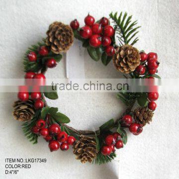 New High Quality Popular Christmas 6" Atificial Candle rings with red berries real pinecone for Christmas house Decoration