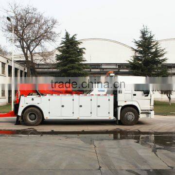 Two Axles Road-block removal truck