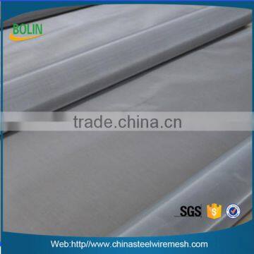 Hot sales ultra fine 300 mesh grade 430 magnetic stainless steel wire mesh