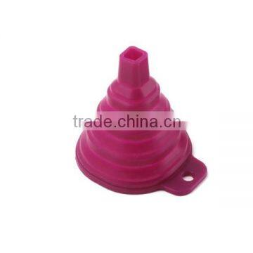 Kitchen Tools Eco-Friendly Food Grade Silicone Foldable Oil Funnel photo-2