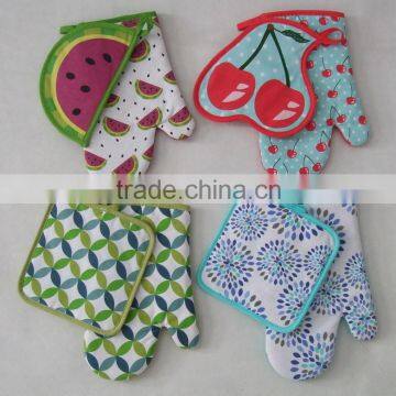 Customized Silk Screen Printed Oven Glove Set Work Glove Pot Holder Set photo-3