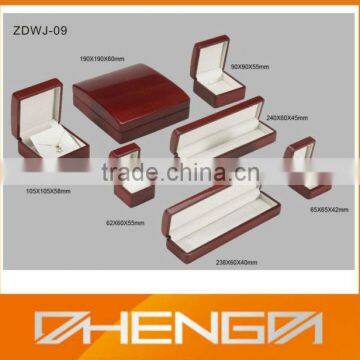 High Quality Customized In China Personalized Jewelry Box For Gold