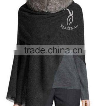 Fashionable Long Cashmere Woven Scarf With Fur