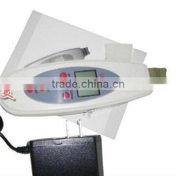 ultrasonic skin spatula for exfoliators // handheld skin scrubber