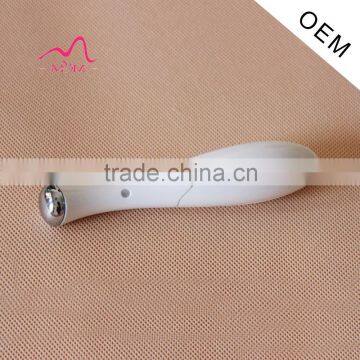 China Supply Homeuse Portable Ultrasonic Ion Photon Beauty Machine bottom price eye wrinkle treatment