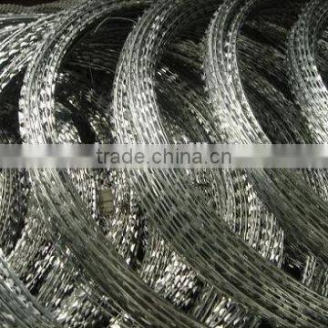 High Quality Tensile Strength Razer Galvanized Iron Barbed Wire/RAZER Barbed Wire Factory photo-6