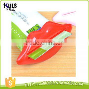 Multi-function Lips Creative Lovely Toothpaste Squeezer photo-5
