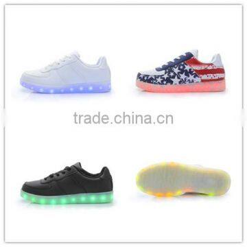 Wholesale 8 Colors Changeable Flashing Led Light Running Shoes photo-2