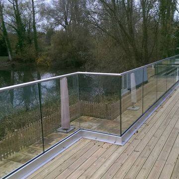 Modern Aluminium Glass Balcony / Fence / Deck Railing with U Channel