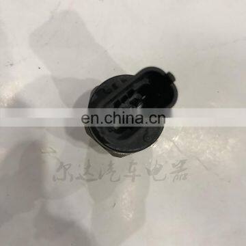Fuel Common Rail Pressure Sensor 0281006365 for Weichai Cummins Bosch