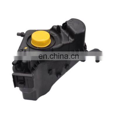 Radiator coolant expansion tank water tank 17138677649 17138617044 for F20 F22 F23 F30 F31 F32 F33 F34 F35 F36 420i 430i 440