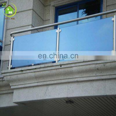 Glass Balcony Railing Designs photo-5