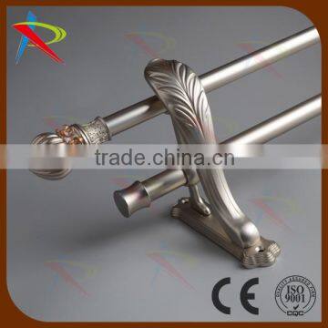 Decorative Metal Curtain Pole Resin Finials Double Bracket Curtain Rod Sets
