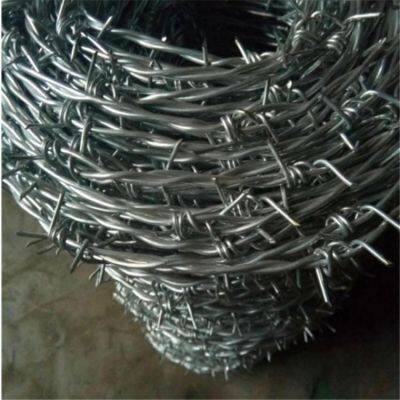 Острошипная проволока для верхней части сетчатого забора против взлома. Гальванизированная стальная острошипная проволока в рулоне