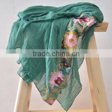 Hot Sell Fashion Beautiful Flower Embroidery Long Cotton Scarf Hejab