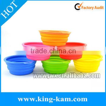 Silicone pet bowl for outdoor use